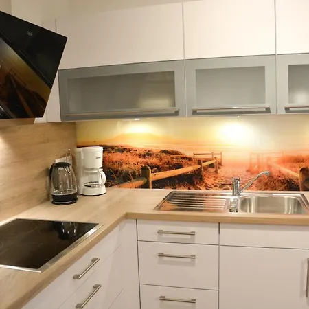 Zur Strandwiese W1 *